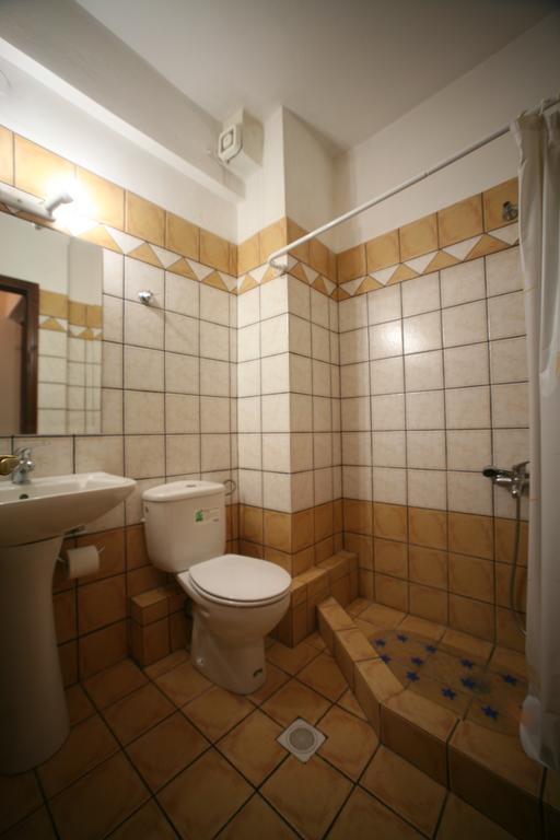 Fretzato Aparthotel Eláti Quarto foto